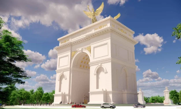 Trump’s arch now has elevators—and a $100 million price tag