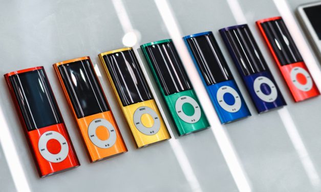 Old iPods are making a comeback thanks to Gen Z