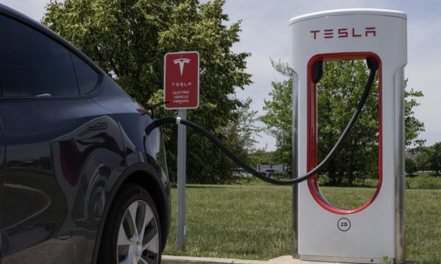 Family files wrongful death suit following Tesla crash in Texas