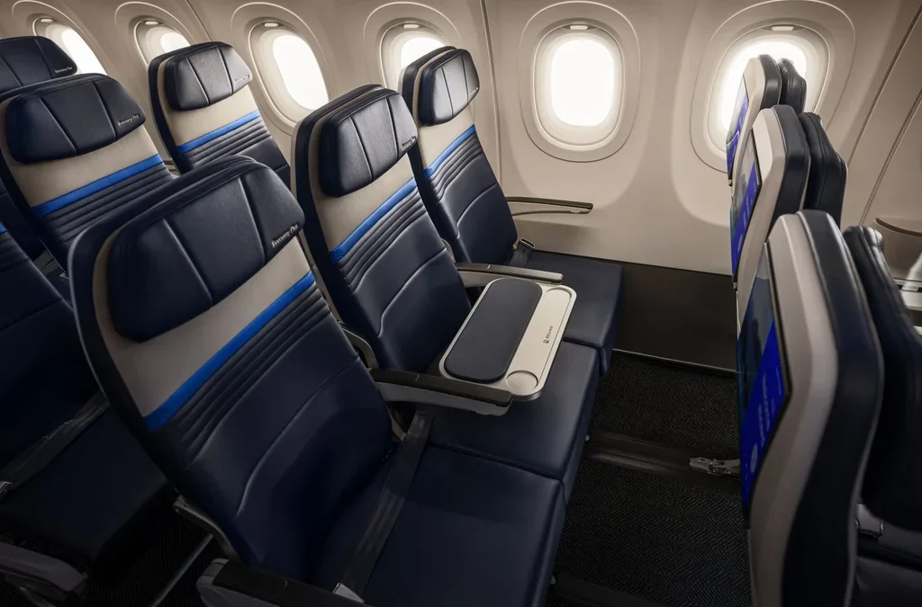 United is getting rid of the middle seat—sort of. Here’s what travelers will get instead