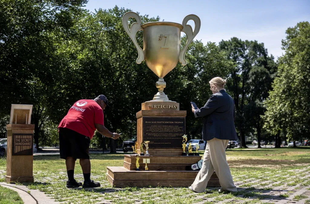 This Trump ‘participation trophy’ perfectly mocks his second term