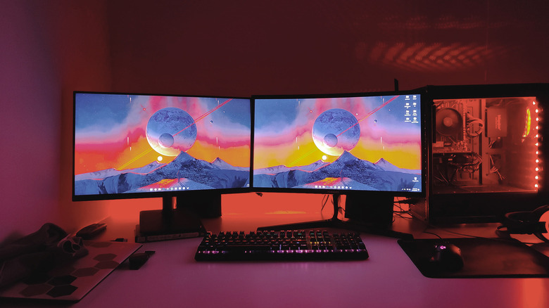 If you’re still on a single monitor, this is the best workflow upgrade you can make