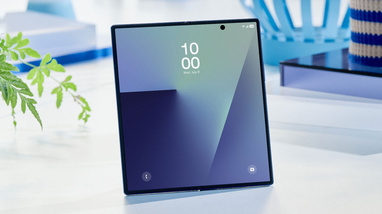 Samsung’s new foldable display technology is harder to damage and resists creases