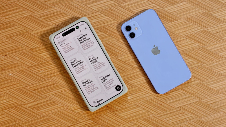 iOS 27 preview: Long-awaited Siri AI is practical but plain