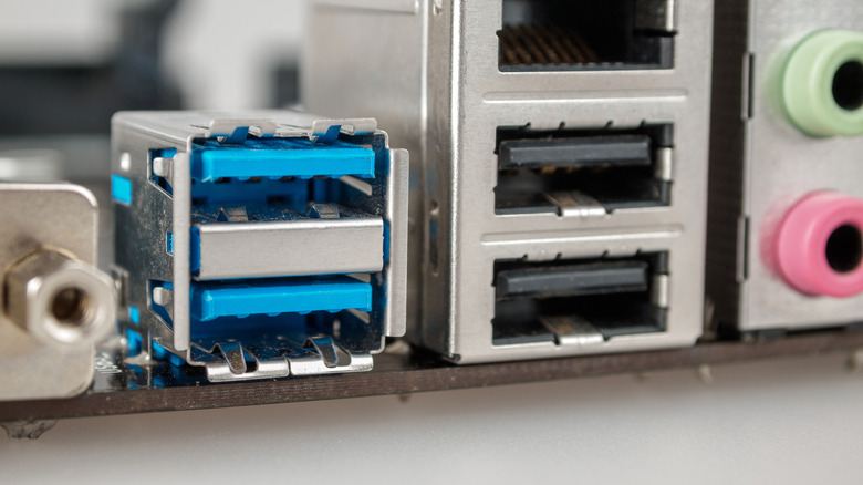 What’s the difference between USB 3.0 & 2.0 and which should you use?
