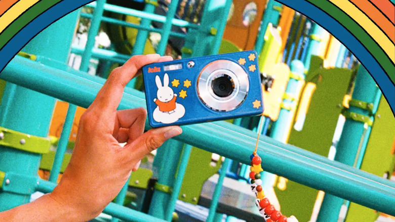 The new Lola x Miffy digital camera is extremely cute and ships with a themed wrist charm
