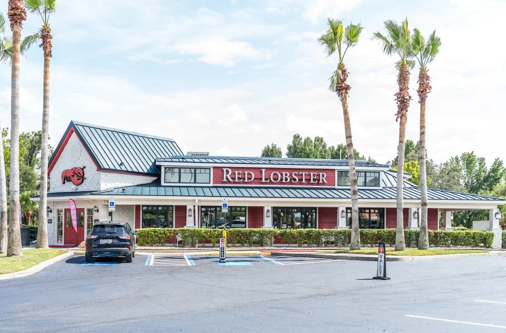 Red Lobster is redesigning its dining rooms for ‘newstalgia’