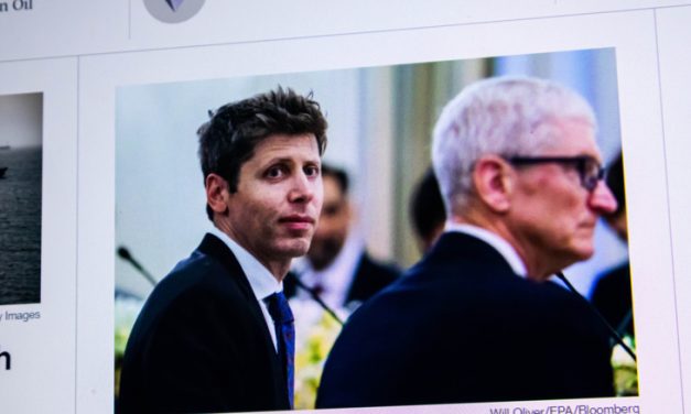 Apple claims that even more ex-employees may have given trade secrets to OpenAI