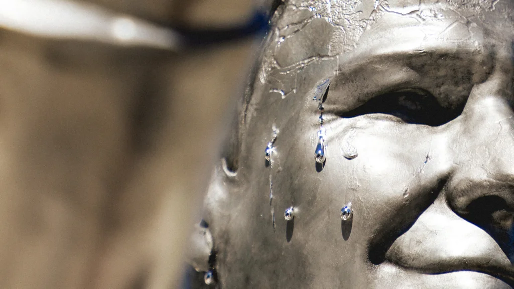 This melting Ron DeSantis statue is a perfect metaphor for climate change