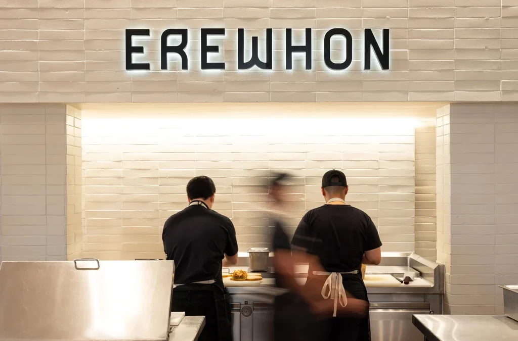 Upscale grocery chain Erewhon will now fry its hot bar foods in this regeneratively farmed oil