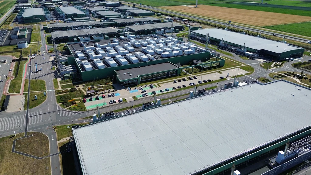 Your next hike could be at a Microsoft data center