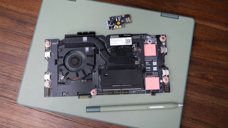 Framework Laptop 12 (2026 upgrade) review: Intel’s Core Series 3 fixes a key flaw