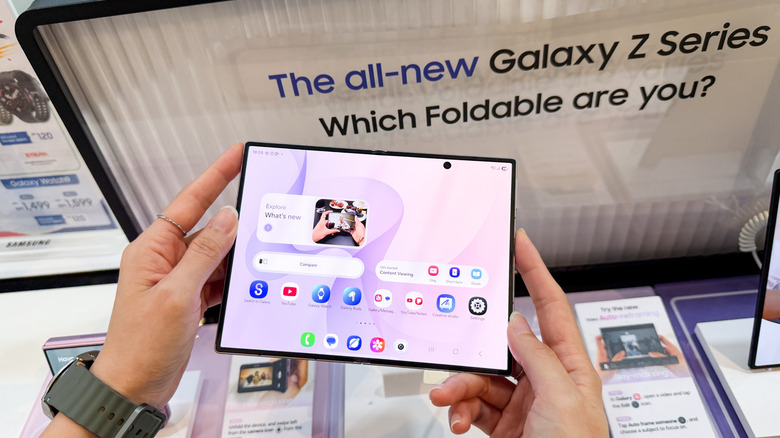 How to quickly check your Samsung Galaxy’s warranty info